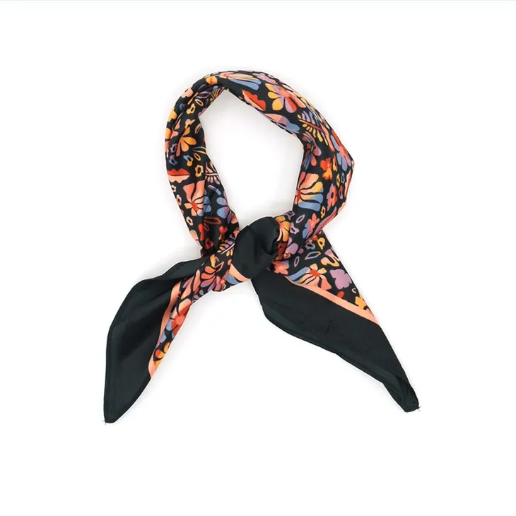 Blommig tryck bandana S050
