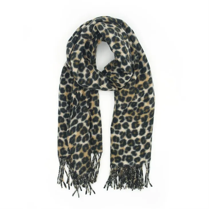 Leopard polyscarves