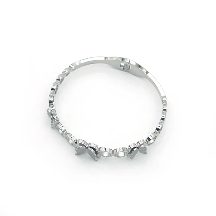 Silver Flower Armband